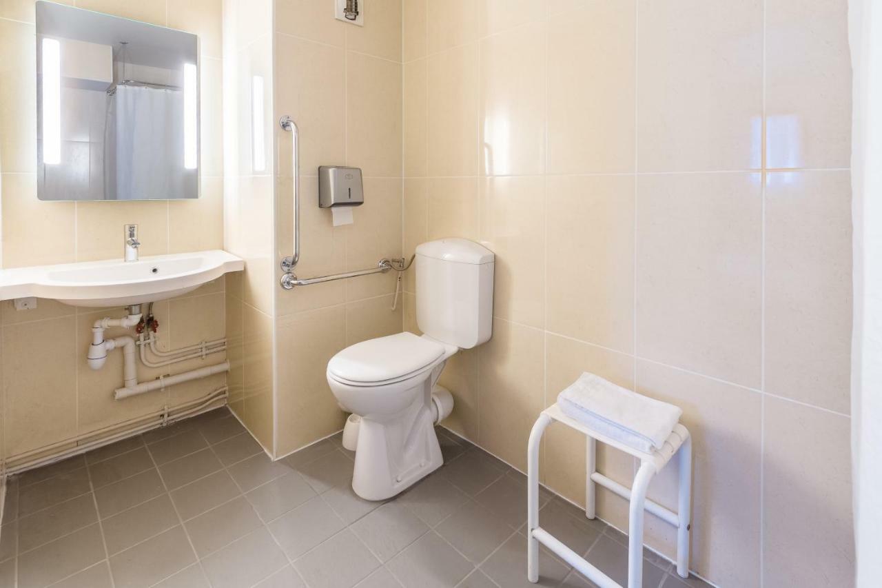 B&B Hotel Yvetot Bagian luar foto